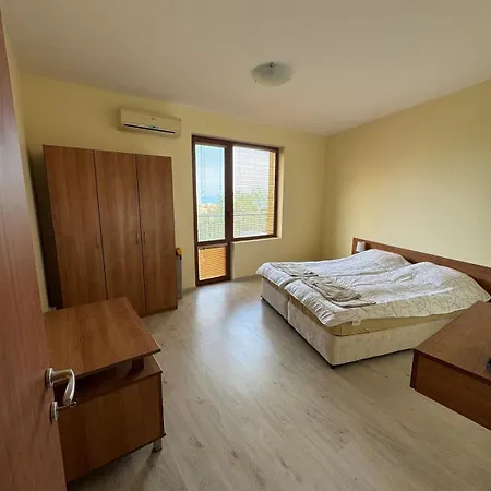 Riviera Sea Apartment