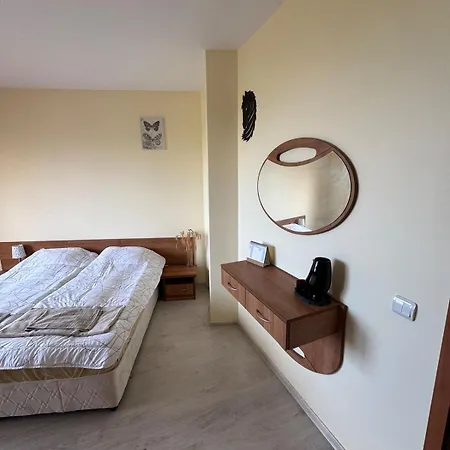 Riviera Sea Apartment *